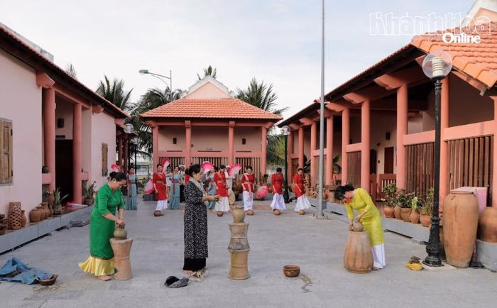 Giá trị văn hóa tại làng gốm Bàu Trúc là nền tảng để Ninh Phước phát triển đô thị bền vững.