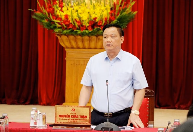 Ông Nguyễn Khắc Thận nhấn mạnh vai trò then chốt của các công trình hạ tầng đối với kinh tế địa phương.