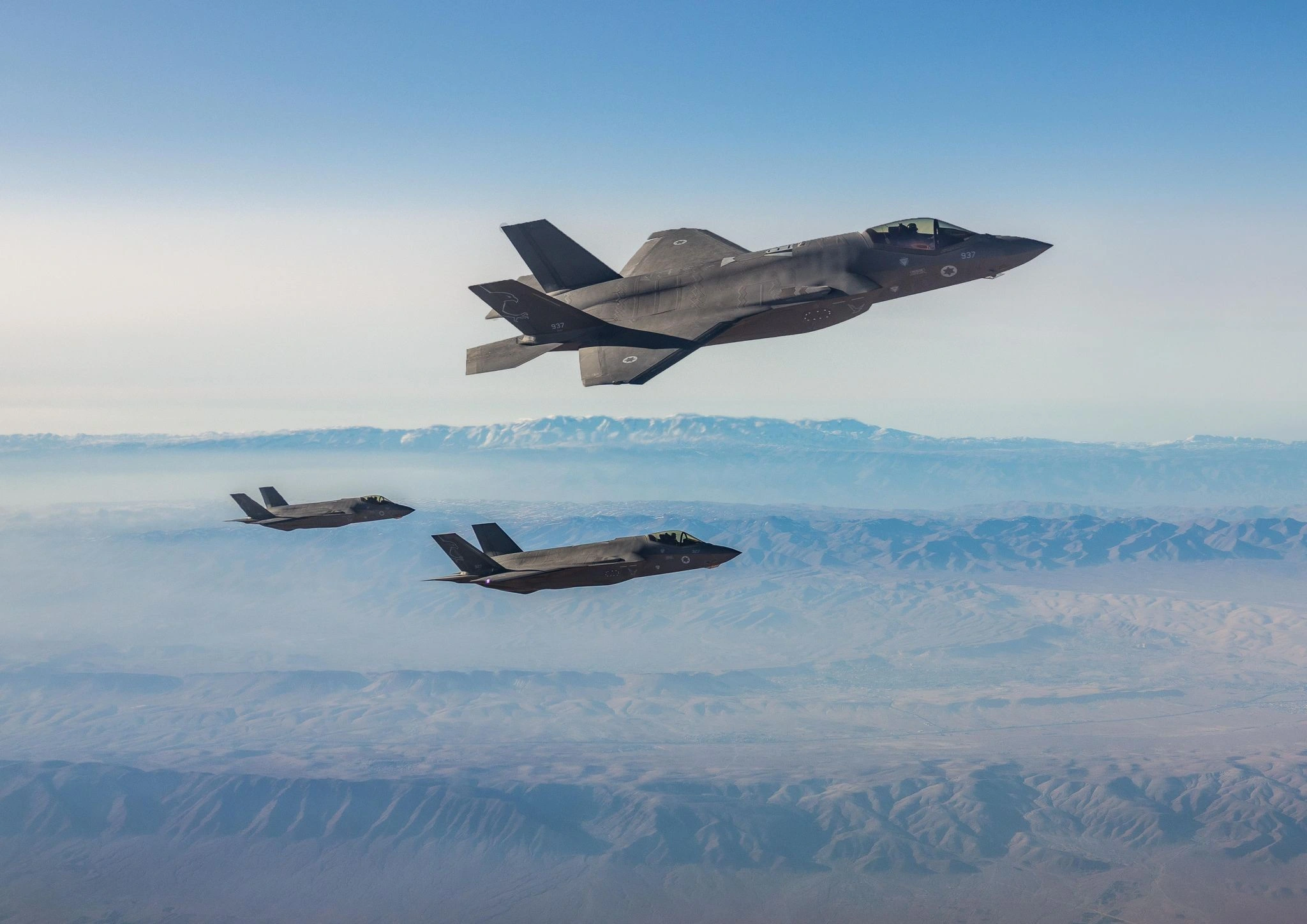 Tiêm kích F-35I của Không quân Israel chuẩn bị thực hiện các cuộc tấn công vào Iran ngày 15/3. (Ảnh: IDF).